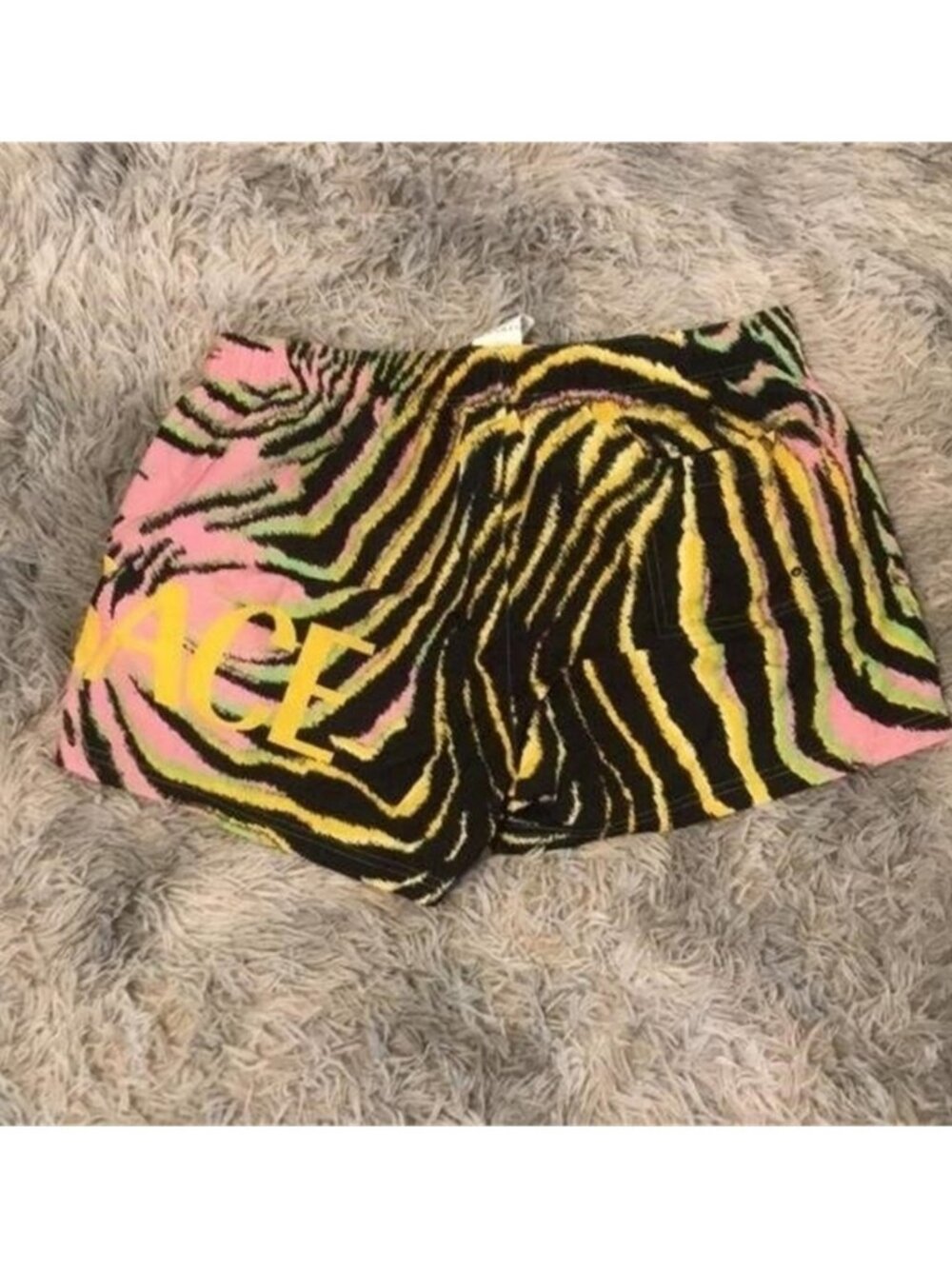 New Authentic VERSACE Logo-Printed Nylon Swim Shorts – Size 7 - Picture 7 of 8